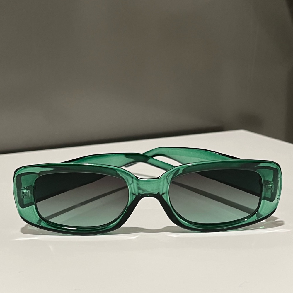 Green Rectangular Sunglasses